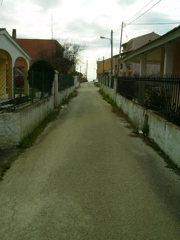 Gerekos Studios And Apartments Agios Georgios  Luaran gambar